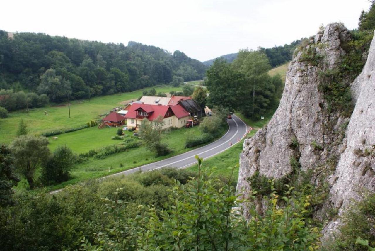 Gospodarstwo Agroturystyczne Dolina Zachwytu Suloszowa Exterior foto