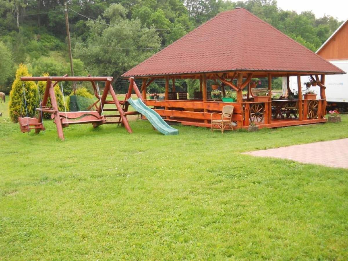 Gospodarstwo Agroturystyczne Dolina Zachwytu Suloszowa Exterior foto